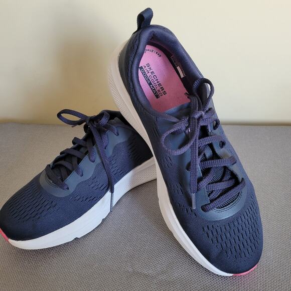 Skechers Size 8 Women's Go Run Ultra Go Elevate Sneaker Navy Blue Pink White - Picture 1 of 14